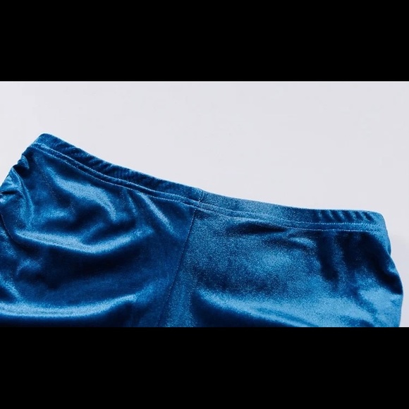 STACKED VELOUR SET - Picture 3 of 10